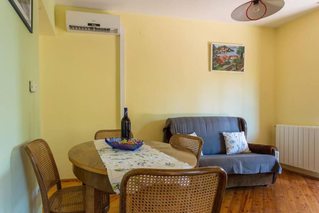 Sleep & Fly Cottage Čilipi Exterior foto